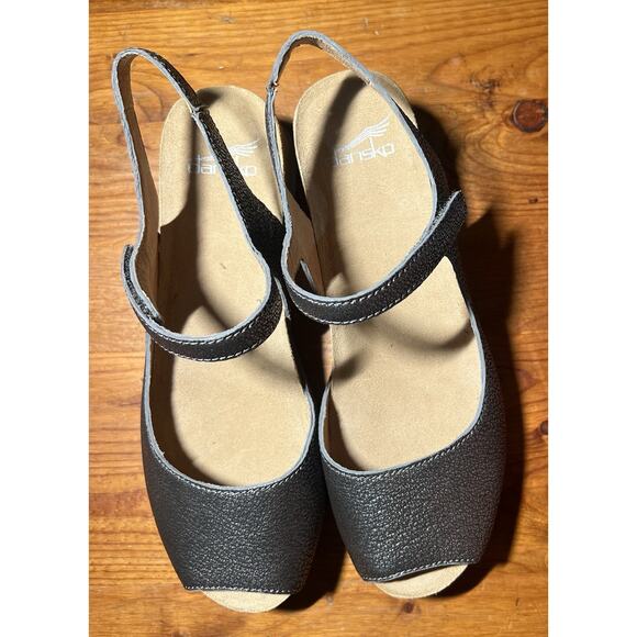 Dansko Marcy Peep Toe Leather Wedge Sandals Pewter Metallic Size 40 (9.5-10) - Picture 6 of 10